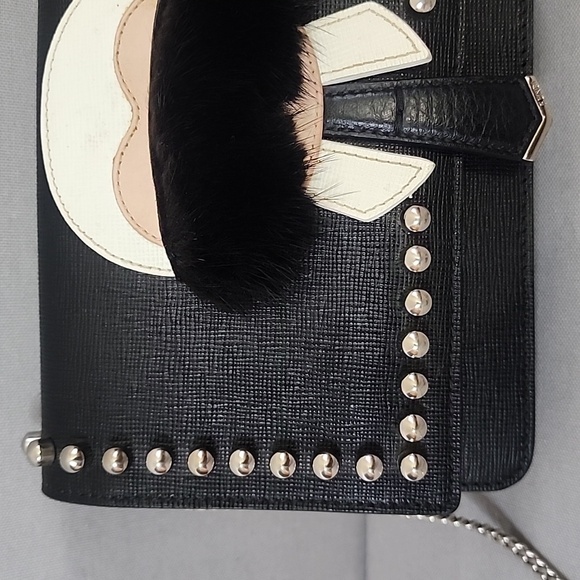 ✨️FENDI Karlito Wallet on Chain - Picture 3 of 16